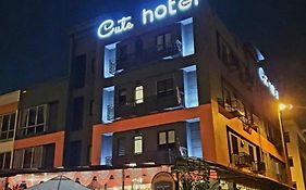 Cute Hotel & Dorms Ipoh